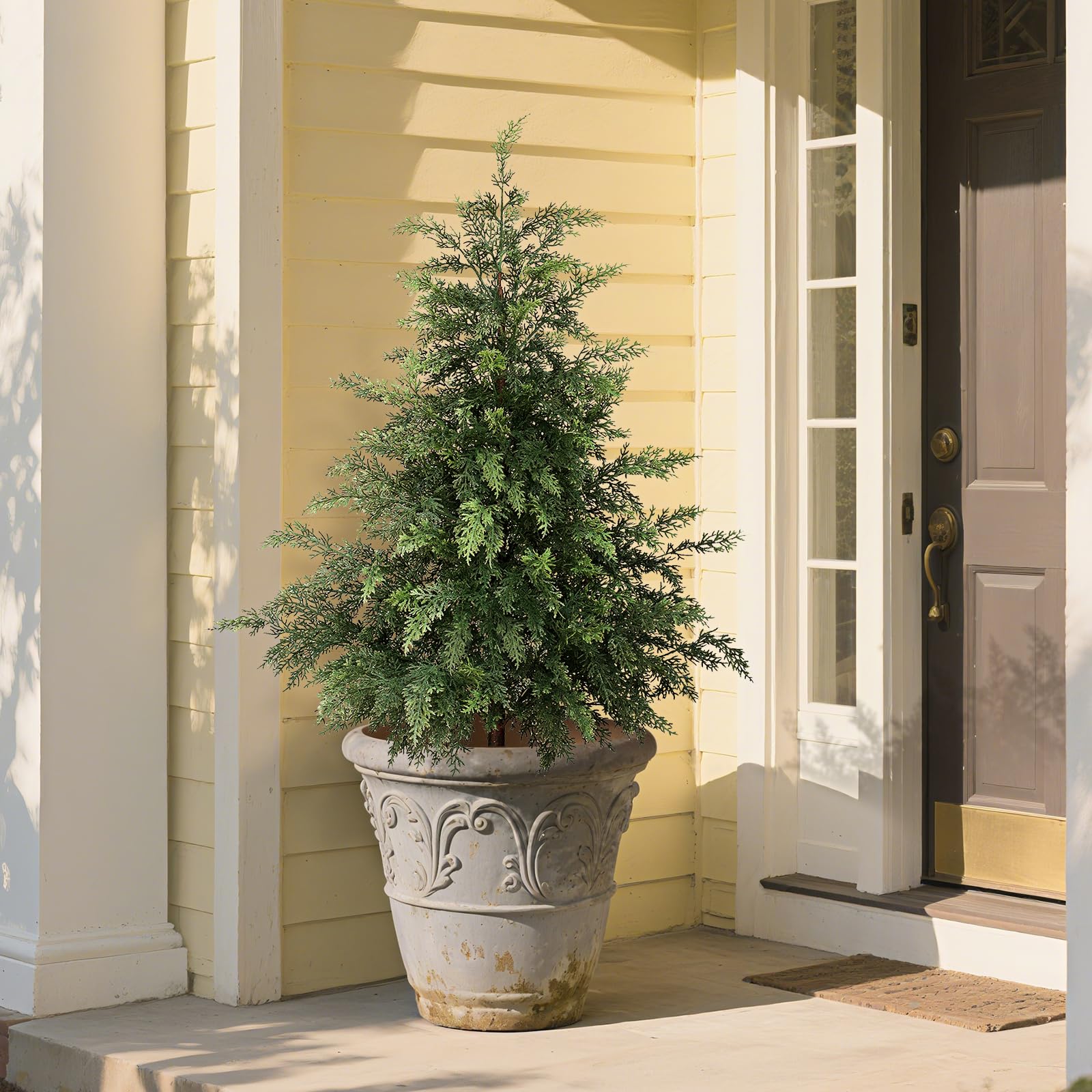 YXZZWL single 3ft cedar tree front view offering realistic look