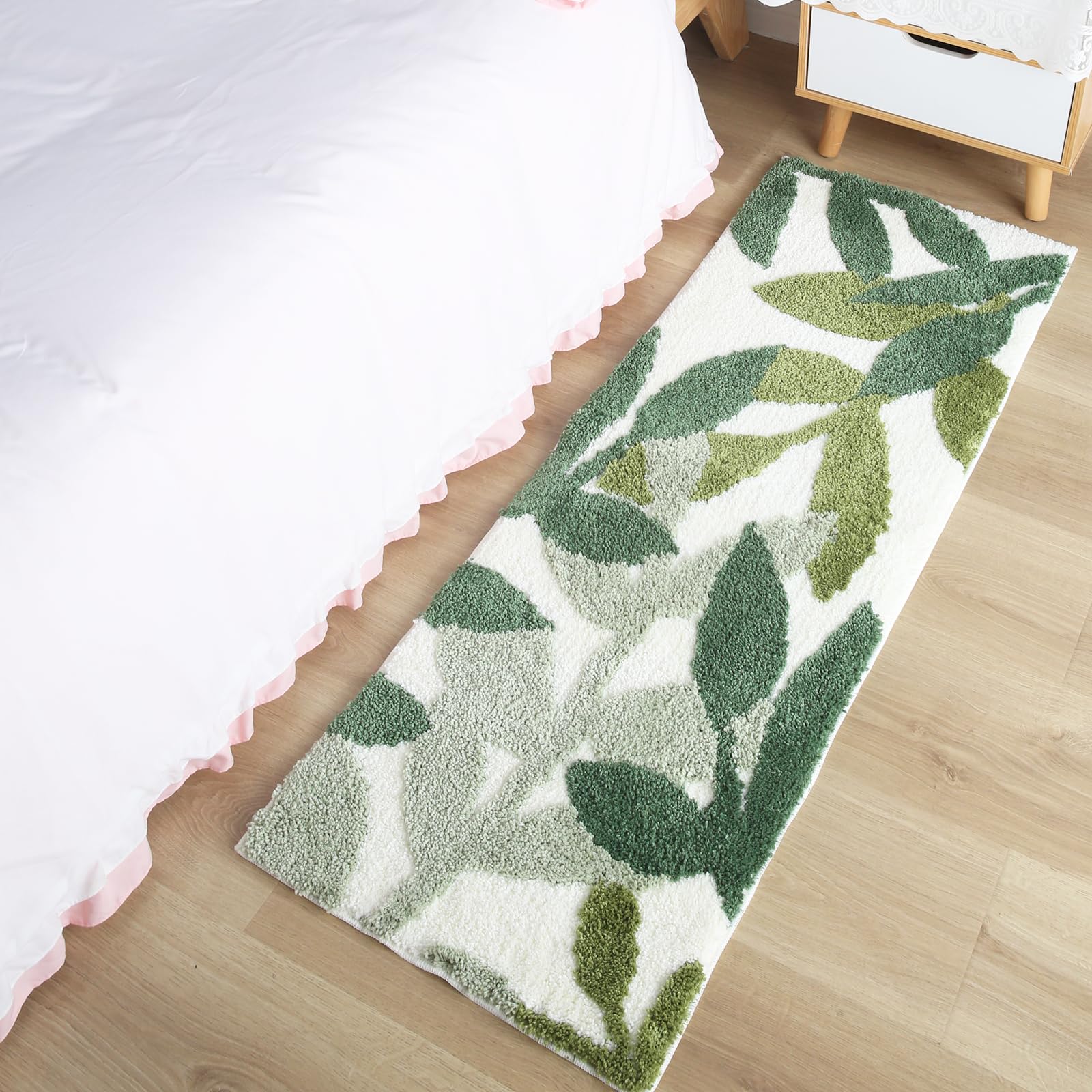 ZebraSmile runner styled with towels and plants for a welcoming bathroom look