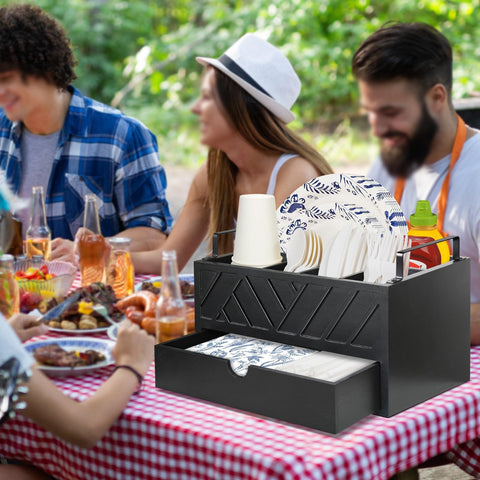 Zecela metal side handle detail for easy carrying between kitchen and table