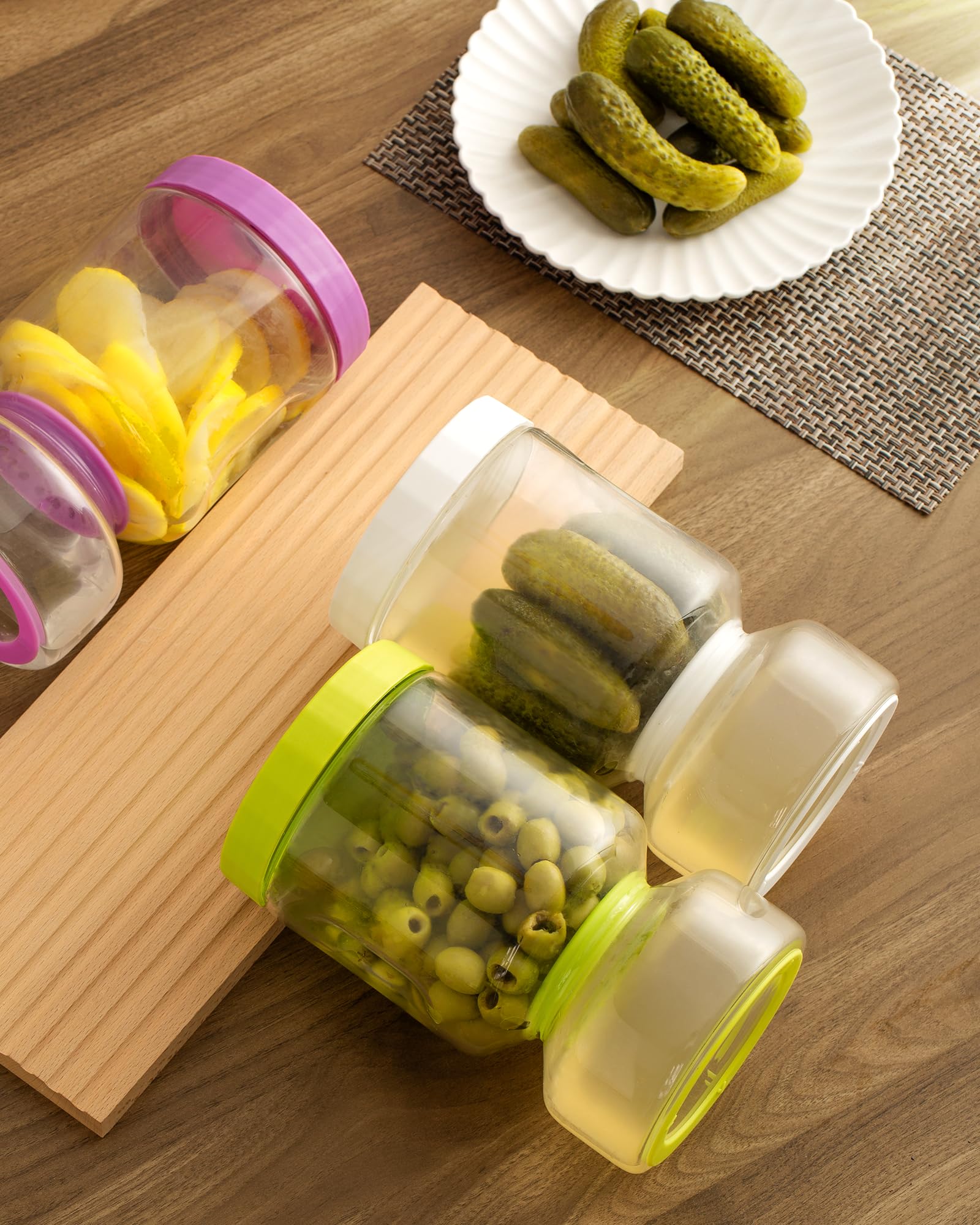 ZENS jar next to sandwich showing crisp pickle serving benefit