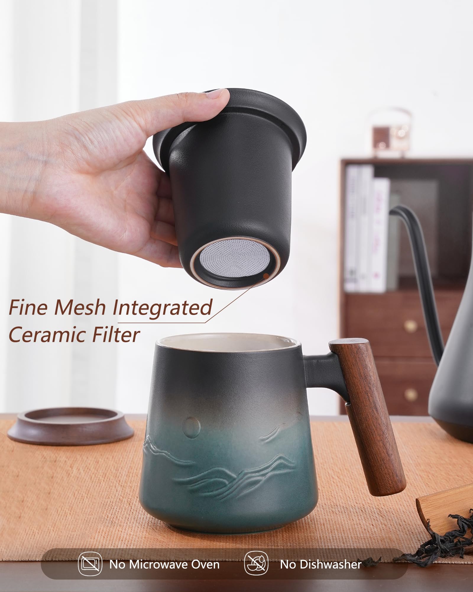ZENS wooden lid and handle detail providing comfortable grip and warmth