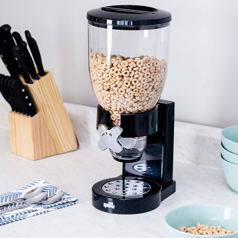 ZevrO Honey-Can-Do close-up of twist knob delivering precise one-ounce portions