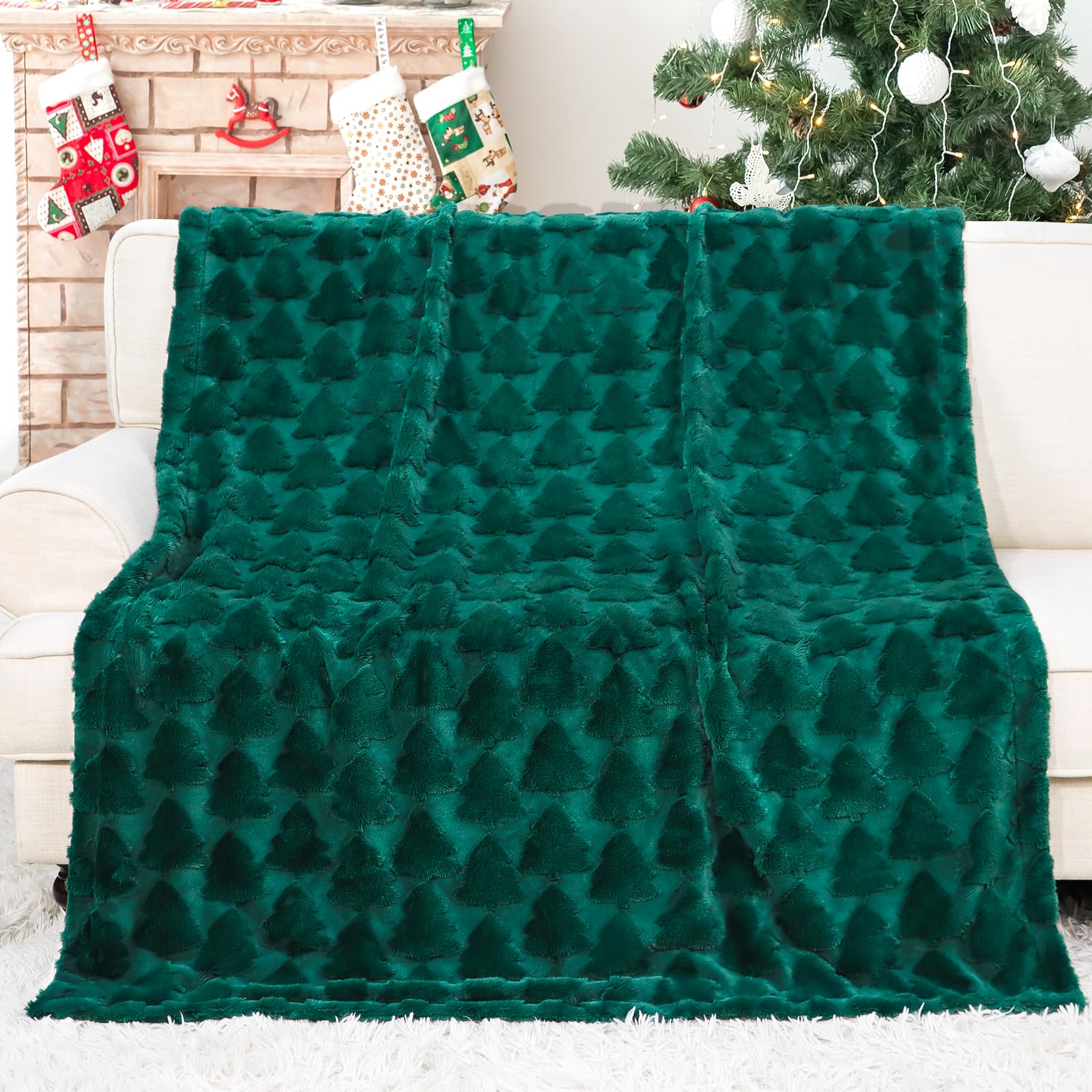 ZHIKU front view green Christmas throw showcasing tree pattern and cozy look