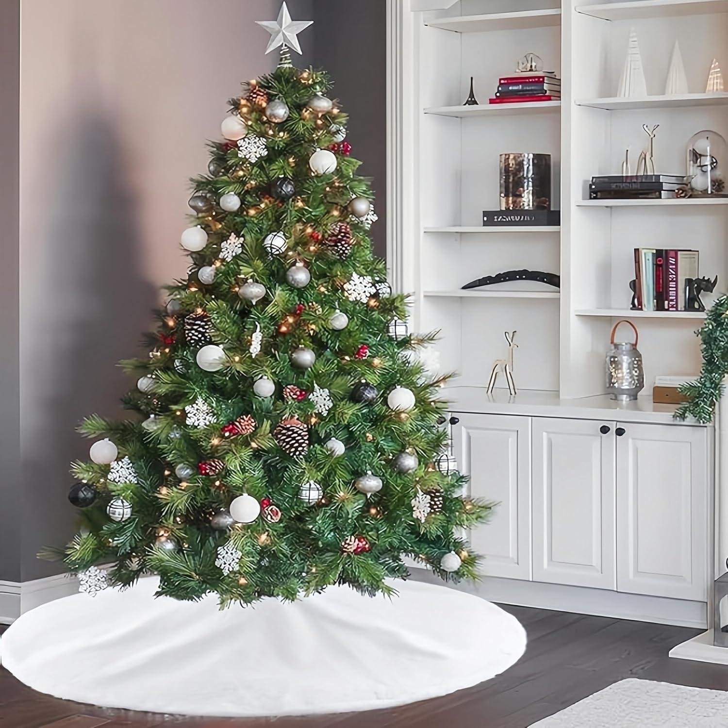 Zhmiyiqijiay tree skirt in living room offering cozy holiday ambiance