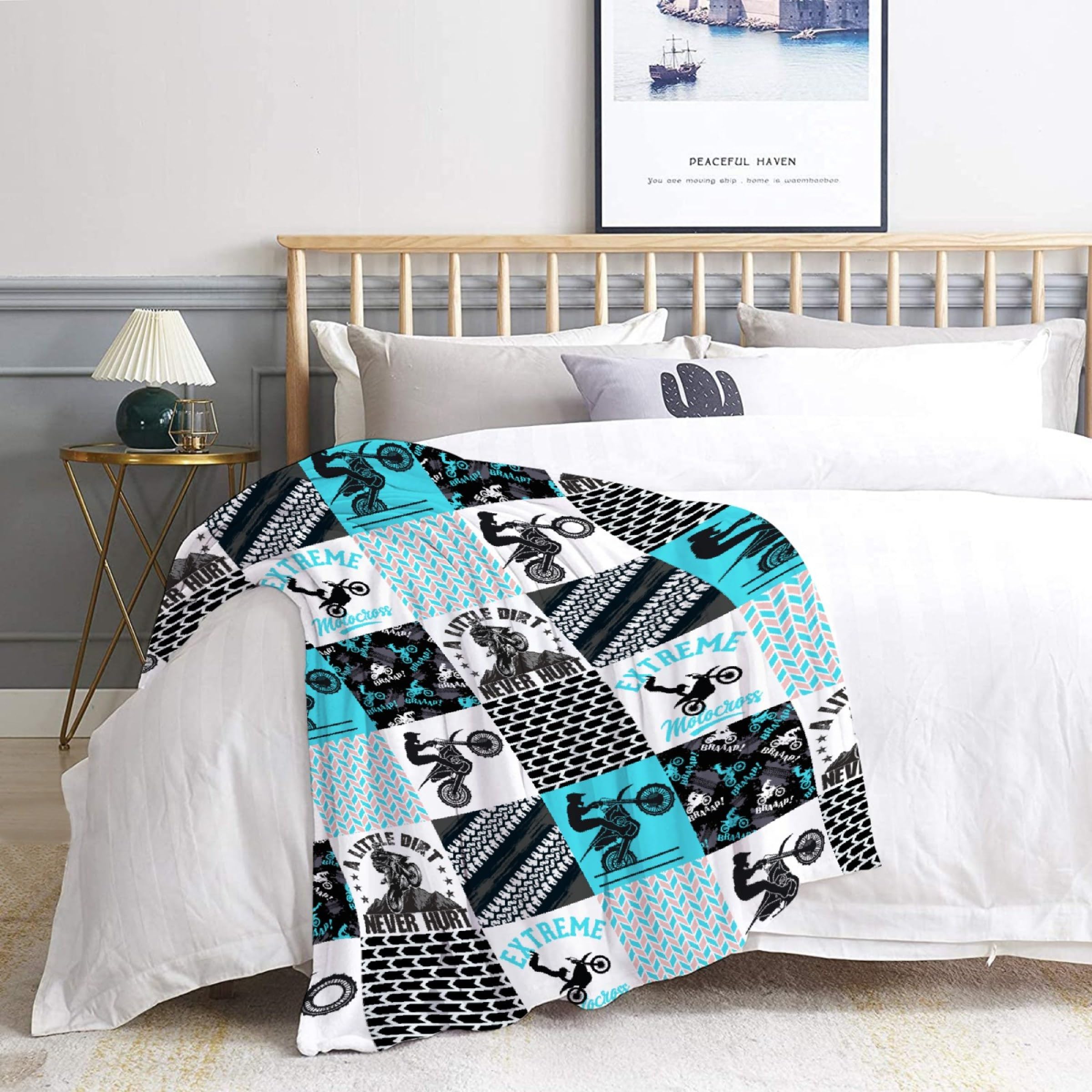 ZHONGKUI child on couch with blanket demonstrating comfort and family use