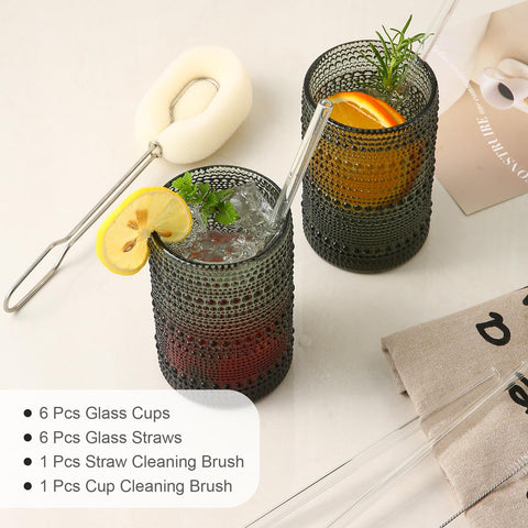 ZMOWIPDL in-use iced coffee and cocktail display for versatile serving
