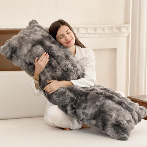 ZonLi front view showing dark grey faux fur and cozy look