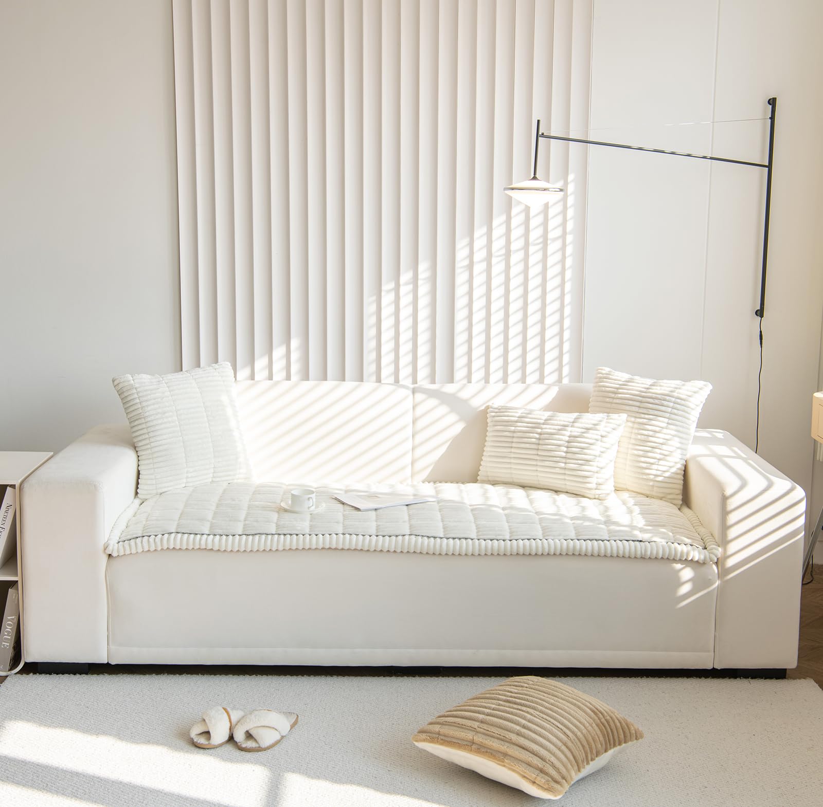 ZQFFB cover in use with dog lounging to show pet-friendly comfort
