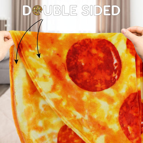 Zulay Kitchen blanket used at a picnic showing portable outdoor warmth