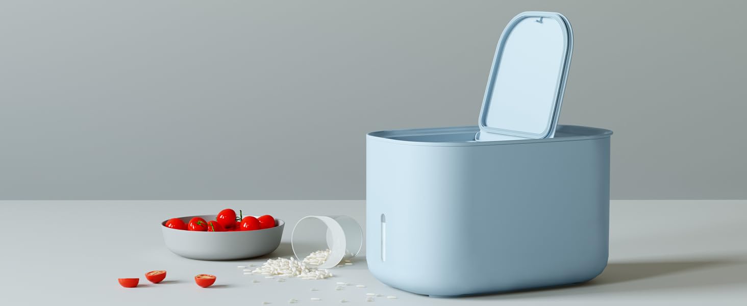 Zuutii measuring cups detail illustrating rice and water cups for accurate portioning