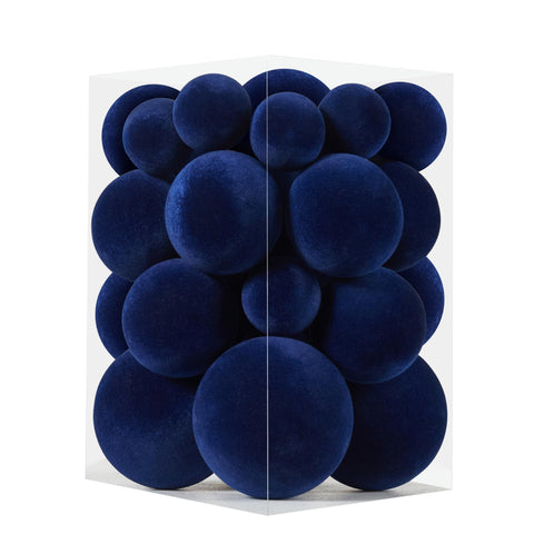 ZVAVH front view of ornament set packaging showing velvet finish and count