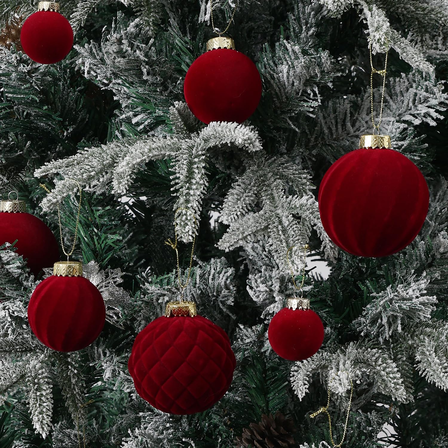 ZVAVH size comparison showing large, medium, small ornaments for balanced styling