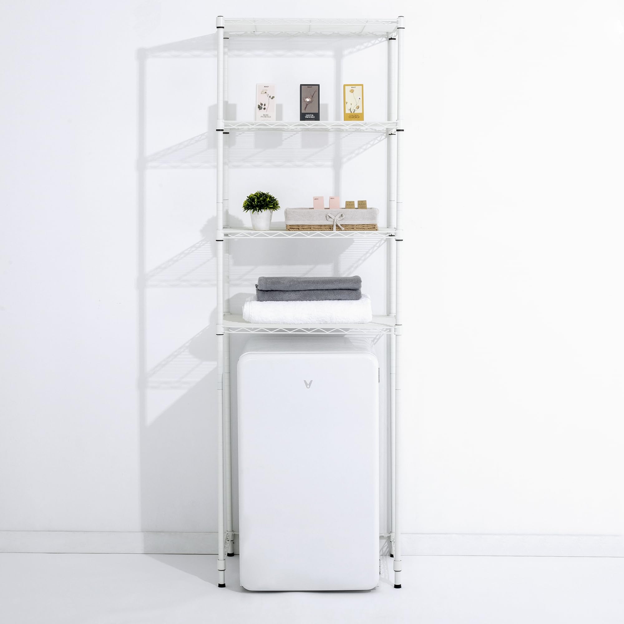 Zvyteay shelf adjustment detail showing customizable heights benefit