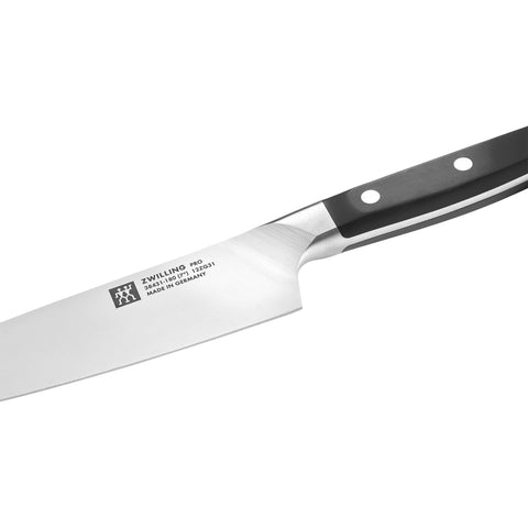 ZWILLING close-up of Pro Slim blade edge highlighting razor-sharp precision and durability
