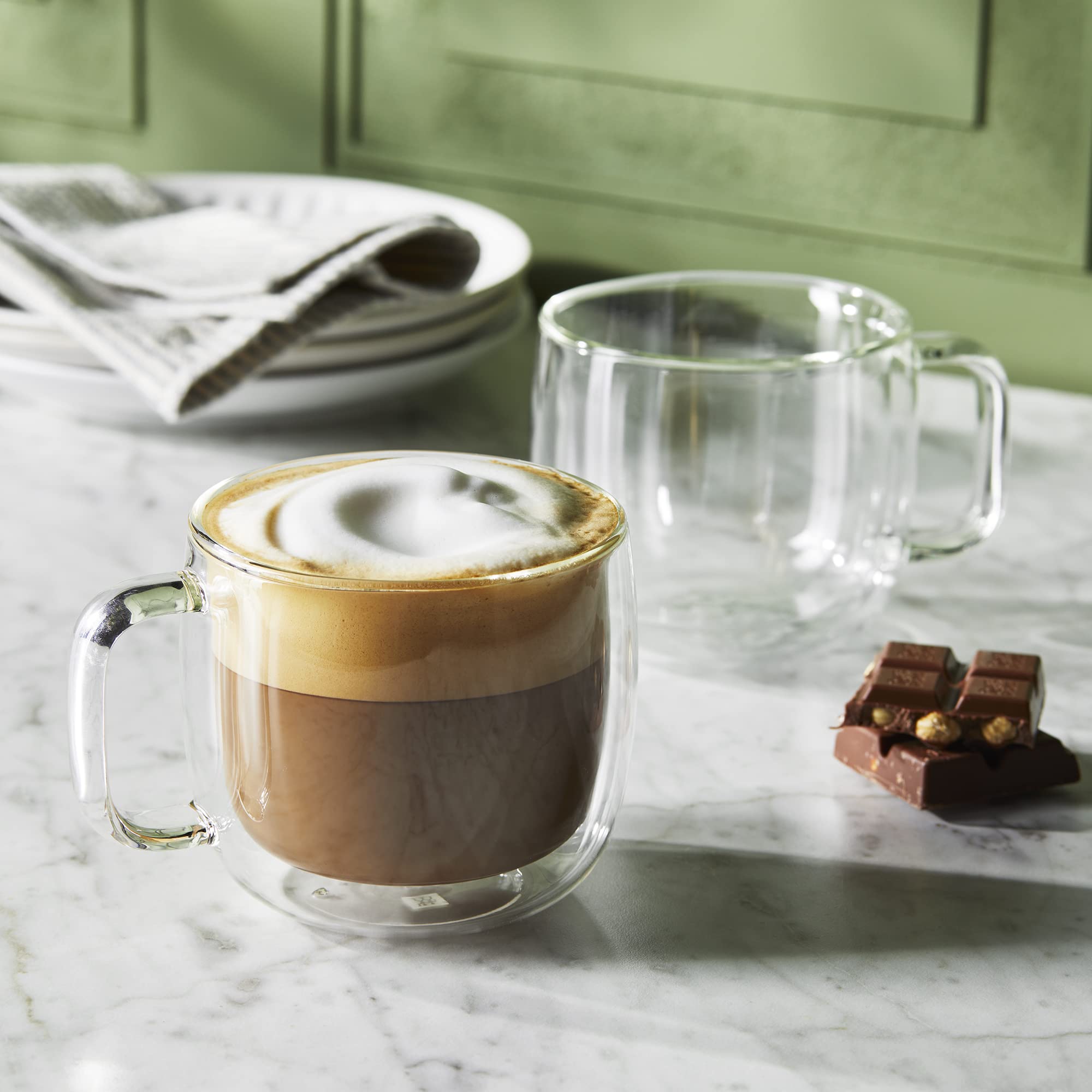 ZWILLING Sorrento Plus detail of double-wall borosilicate glass highlighting insulation benefit