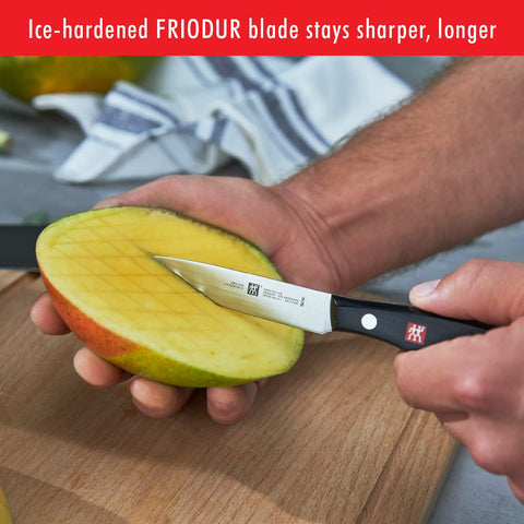 ZWILLING blade edges comparison showcasing laser-honed 15° edge