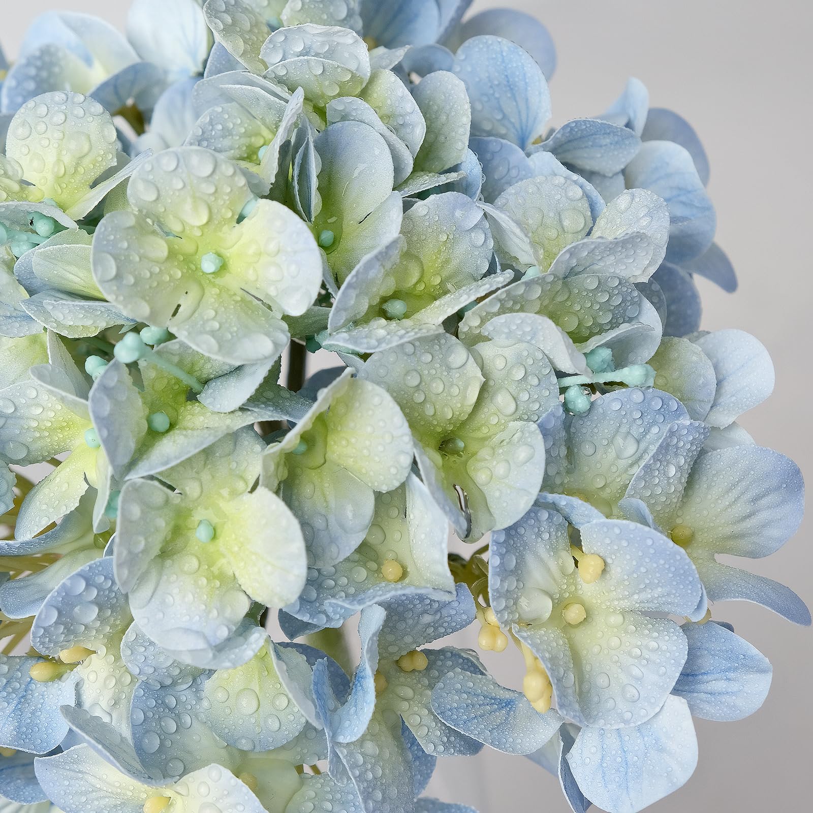 ZYTUYO hydrangea heads used in a wreath demonstrating DIY versatility
