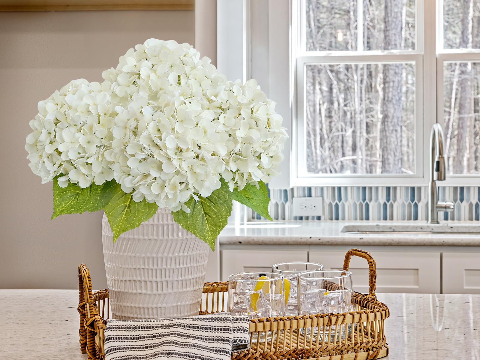ZYTUYO wedding table centerpiece with ivory hydrangeas for long-lasting decor